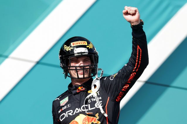 Fórmula 1: Verstappen passa as Ferraris e vence em Miami
