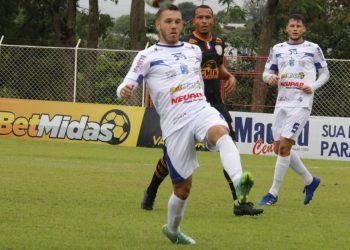 Foz do Iguaçu FC fica no empate com o Laranja Mecânica pelo Paranaense