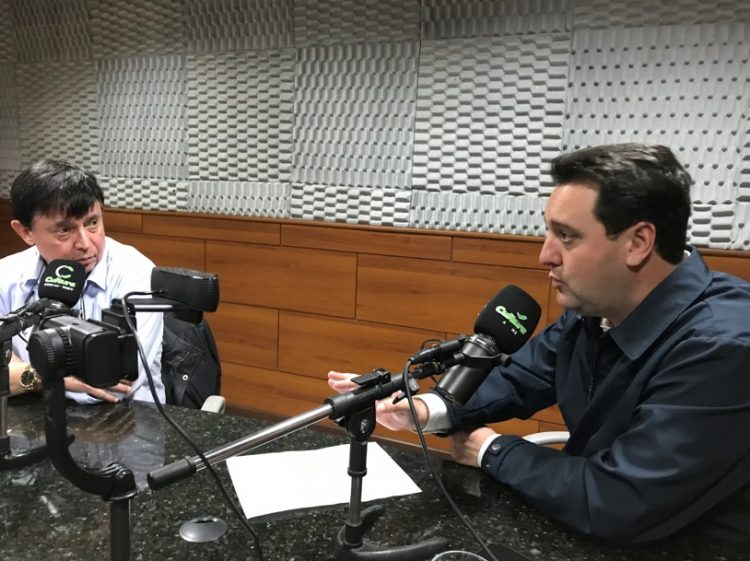 ‘Tiramos os grandes problemas de Foz do Iguaçu do papel’, disse Ratinho Junior