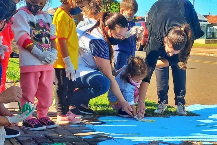 Campanha educativa “Um rio passa aqui” mobilizou mais de 18 mil pessoas