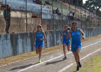 Atletismo de Foz do Iguaçu conquista 47 medalhas no Jogos Escolares do Paraná