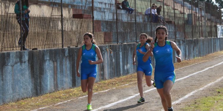 Atletismo de Foz do Iguaçu conquista 47 medalhas no Jogos Escolares do Paraná