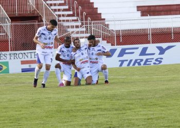 Foz do Iguaçu FC vence Prudentópolis em casa e está na semifinal da Divisão de Acesso