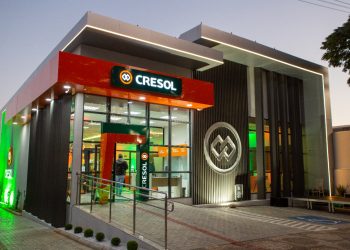 Cresol Conexão inaugura sua primeira agência em Umuarama