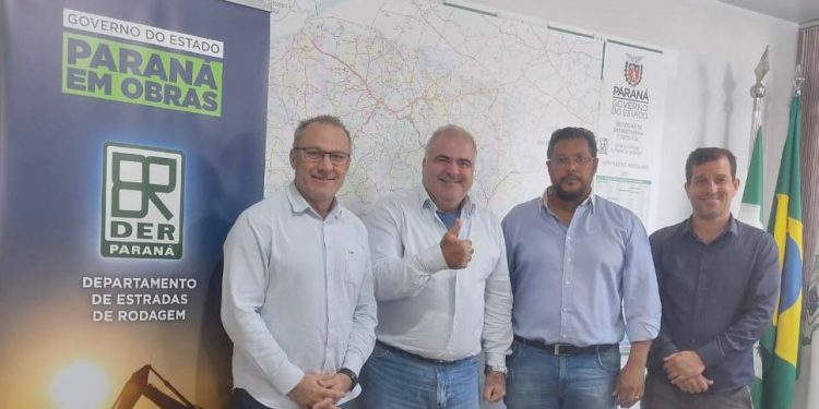 Vereadores discutem acessos a BR 277 com o DER