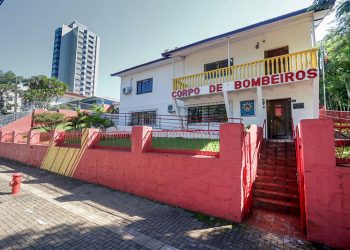 Quartéis dos Bombeiros estão recebendo doações de cobertores pelo “Aquece Paraná 2022”