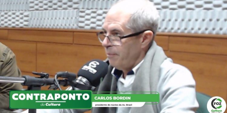 Foztrans e empresários da Avenida Brasil discutem novo sistema de estacionamento rotativo