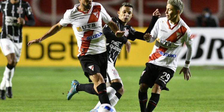 Veja onde assistir os jogos dos brasileiros na Libertadores essa semana (24 a 26/05)