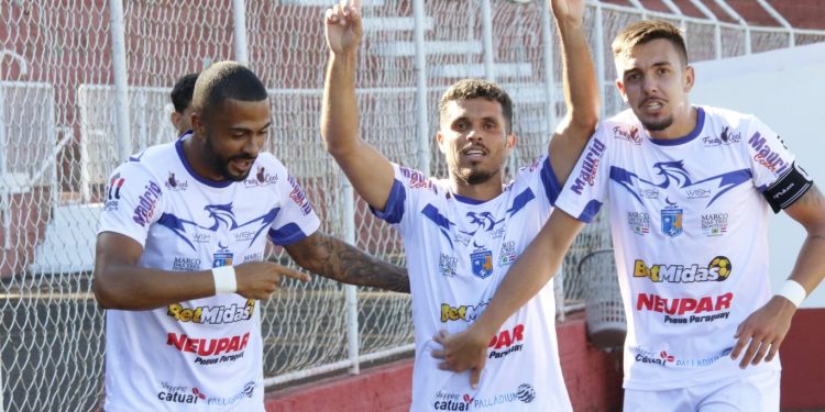 Combinação de resultados mantém Foz do Iguaçu FC no meio da tabela do Paranaense