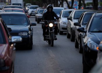Sensor de colisão lateral poderá ser obrigatório nos carros
