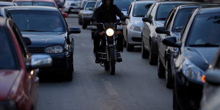 Sensor de colisão lateral poderá ser obrigatório nos carros