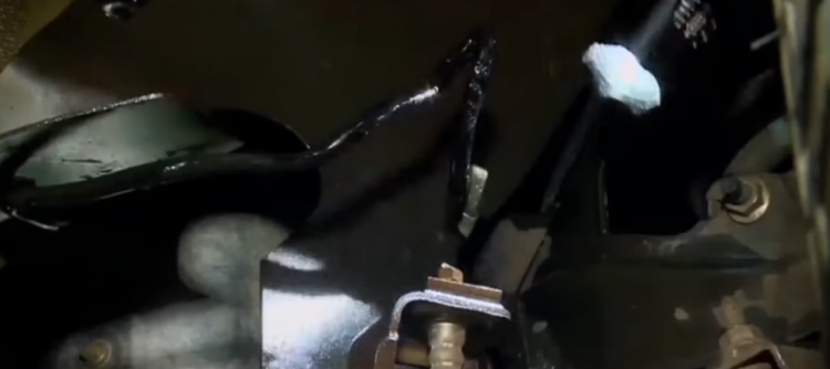 Bandidos cortam fio do freio de viatura policial em Foz do Iguaçu