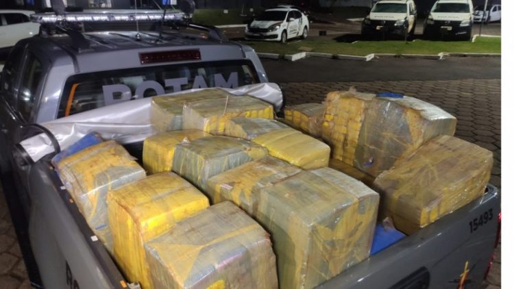 Homem é preso com quase uma tonelada de droga em Vera Cruz do Oeste