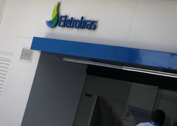 Justiça suspende assembleia que é parte de privatização da Eletrobras
