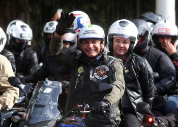 Bolsonaro realiza motociata em Foz na tarde dessa sexta-feira, 3.