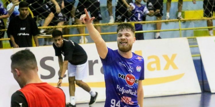 Foz Cataratas anuncia a contratação de Rodrigo Trentin
