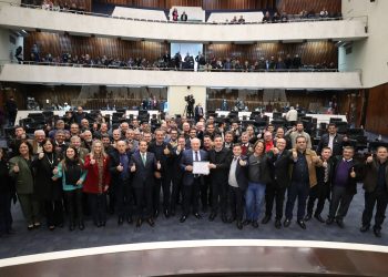 Prefeitos do Paraná se mobilizam para liberação de recursos de indenização da Petrobras