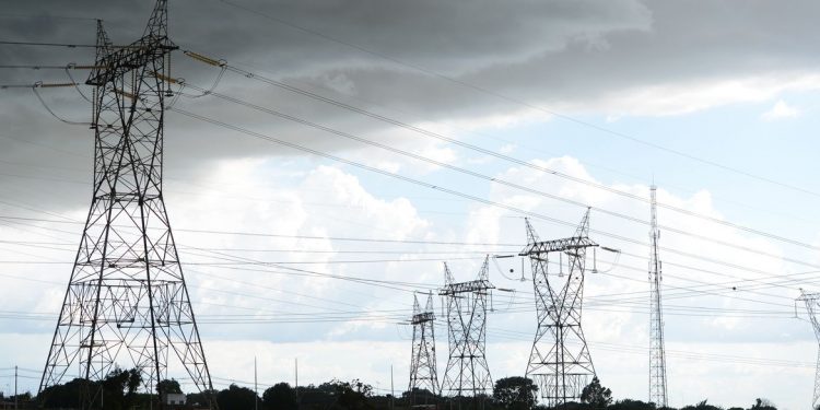 energia-aneel-transmissão