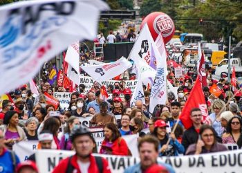 APP-Sindicato promove paralisação nesta terça, 21, nos Colégios Estaduais