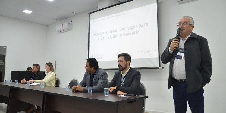 1ª pré-conferência de turismo inicia debate sobre demandas para o setor