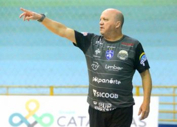 Ex-Foz Cataratas, técnico Banana assume o Marreco Futsal