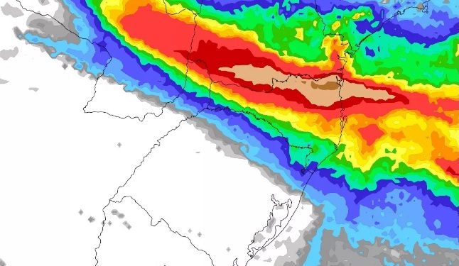 Previsão é de chuva volumosa no Paraná e Santa Cantarina