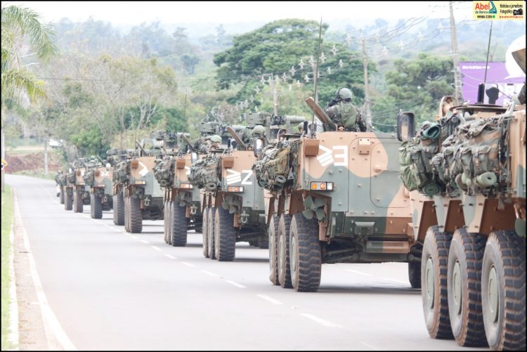 Exército realiza Exercício de Encerramento da Fase de Preparação do 3º Ciclo da Força de Prontidão (FORPRON)