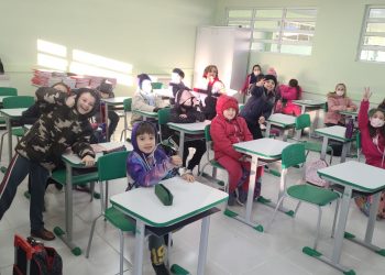 Alunos da Escola Gabriela Mistral retornam para sede no Jardim Lancaster