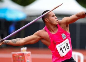 Atletas do IAFI embarcam para a disputa do Troféu Brasil de Atletismo