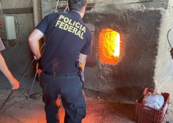 Polícia Federal incinera drogas em Foz do Iguaçu