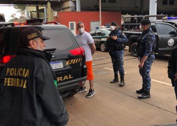 Polícia Federal realiza extradição de argentino foragido