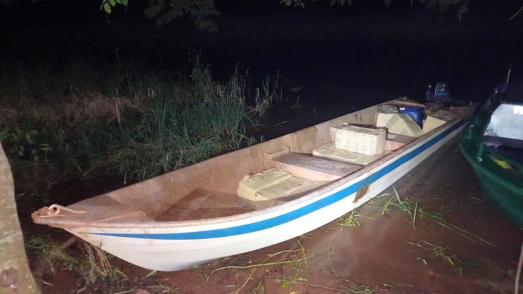 Ação integrada apreende drogas, embarcação e drogas no Lago de Itaipu