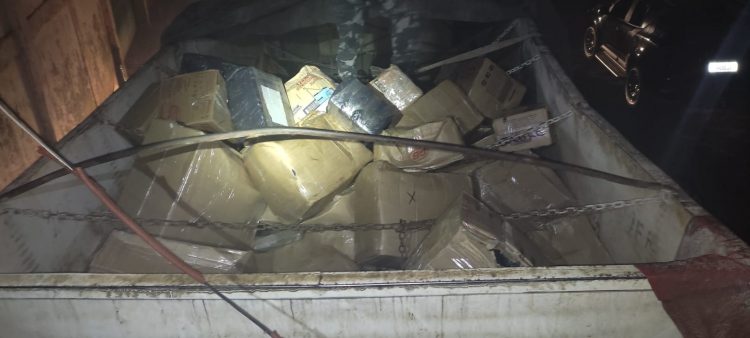 Polícia Militar apreende mais de 1 tonelada de maconha no Bairro Três Lagoas