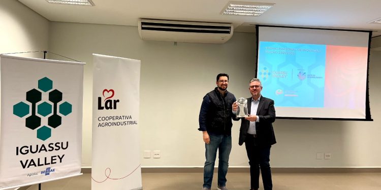 Prefeitura de Foz do Iguaçu recebe Prêmio Nacional de Inovação