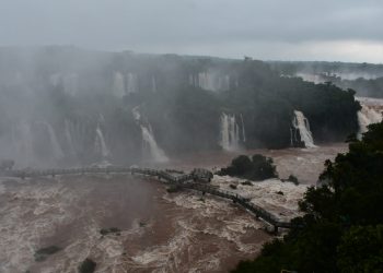 Vazão do Rio Iguaçu está em 4,4 milhões de litros por segundo