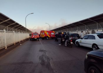 Acidente interrompe trânsito na Ponte da Amizade