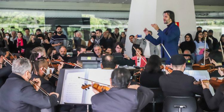 Estado convoca músicos para se apresentarem com a Orquestra Sinfônica do Paraná