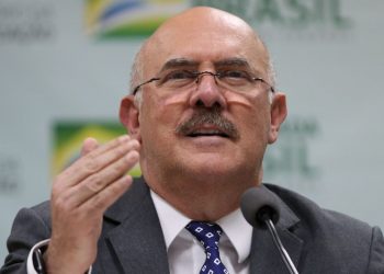 Desembargador do TRF 1 manda soltar ex-ministro da educação e pastores