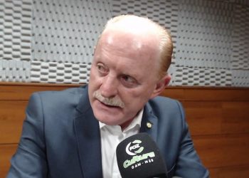 Vermelho propõe que Santa Casa de Curitiba faça a gestão do Hospital Municipal de Foz do Iguaçu