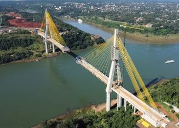Ponte da Integração Brasil-Paraguai chega a 86% de execução