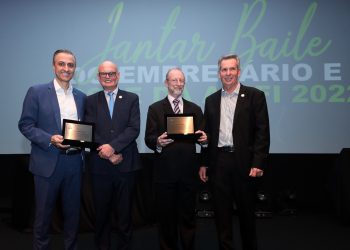 Lideranças destacam contribuição da ACIFI ao desenvolvimento de Foz