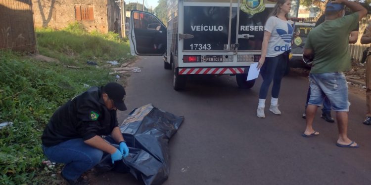 Homem é encontrado morto em rua atrás do Cras Morumbi
