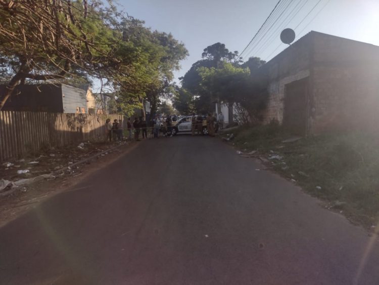 Homem é encontrado morto em rua atrás do Cras Morumbi