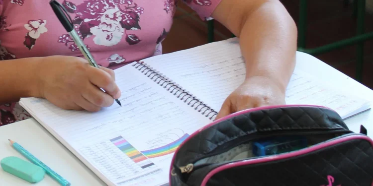 Inscrições para o EJA terminam nesta quarta-feira, 20.