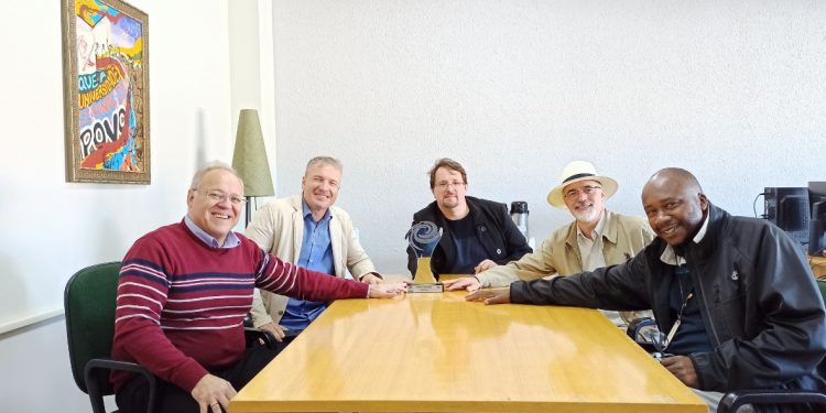 Campus da Unioeste de Foz ganha a réplica do Prêmio Nacional de Inovação