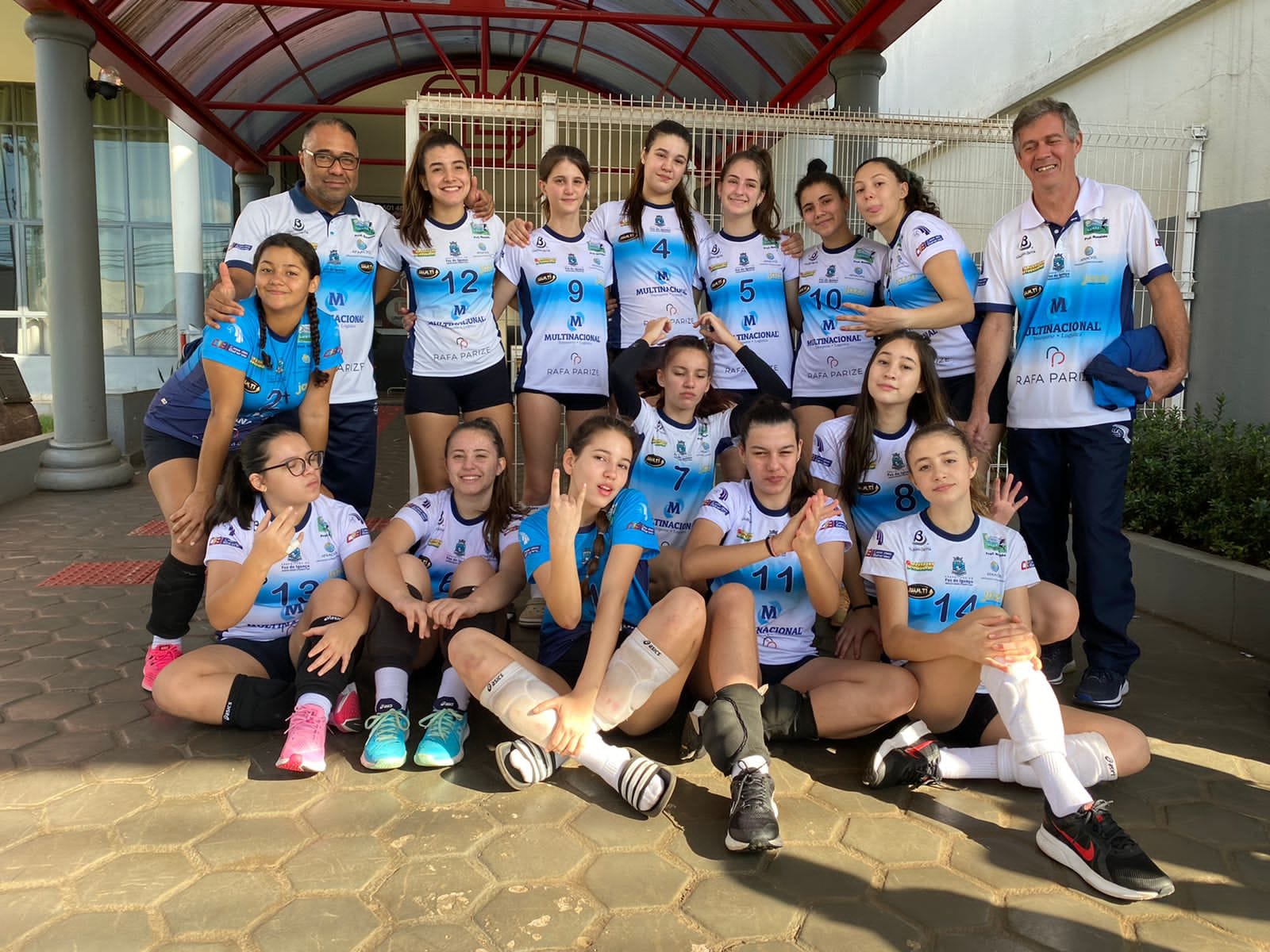 Rondonienses se apresentam em clube de futebol feminino do Paraná