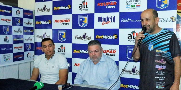 Arif diz que irá utilizar parte do dinheiro da venda de Pepê para construir Centro de Treinamento