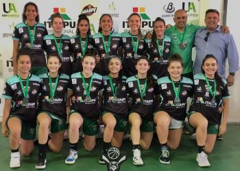 Em disputa acirrada, Foz Basquete é derrotado na final do Sul-Brasileiro Sub-17 Feminino