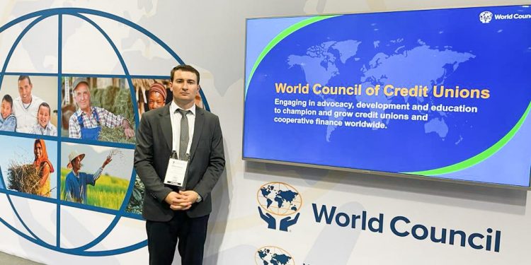 Representando a Cresol Conexão, Presidente Adenilson Zanelatto participa de conferência na Escócia