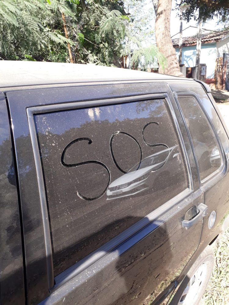 Comerciantes reclamam da poeira na Avenida General Meira e ameaçam bloqueio